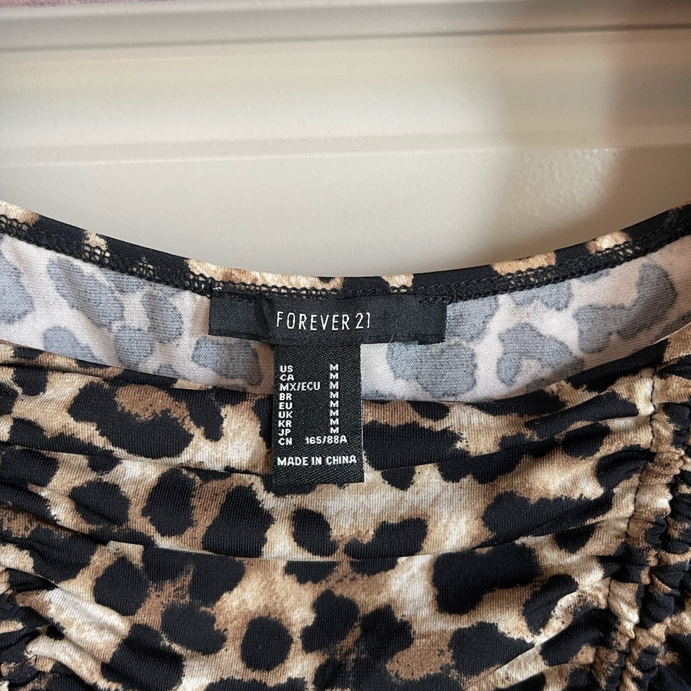 Cheetah Print top - Picture 3 of 3